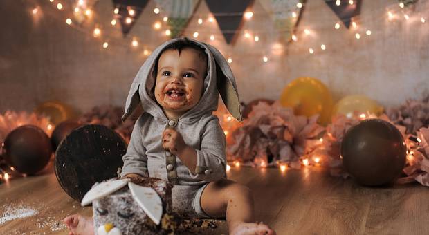 SMASH THE CAKE de SMASH PÁSCOA MENINO