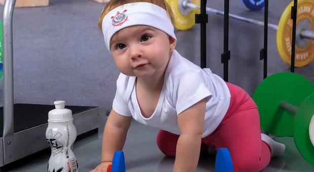 ACOMPANHAMENTO MENSAL de LAURA 10 MESES