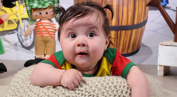 ACOMPANHAMENTO MENSAL de MANUELA 4 MESES.