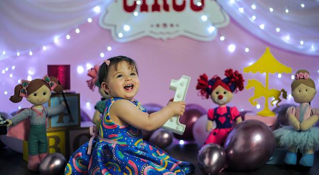 SMASH THE CAKE de SMASH THE CAKE ANA CLARA -CIRCO ROSA