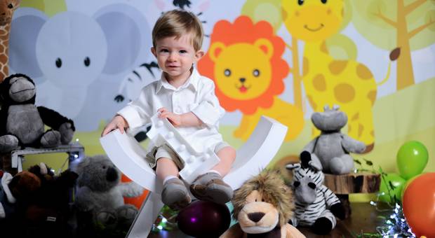 SMASH THE CAKE de ENSAIO PIETRO SAFARI