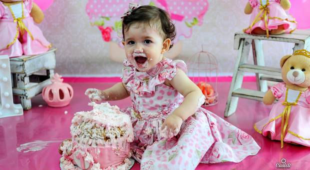 SMASH THE CAKE de SMASH THE CAKE ISABELLA - URSA PRINCESA