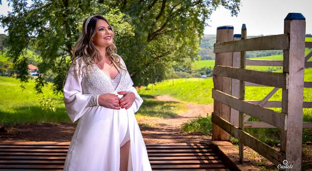 GESTANTE de GESTANTE THAIS