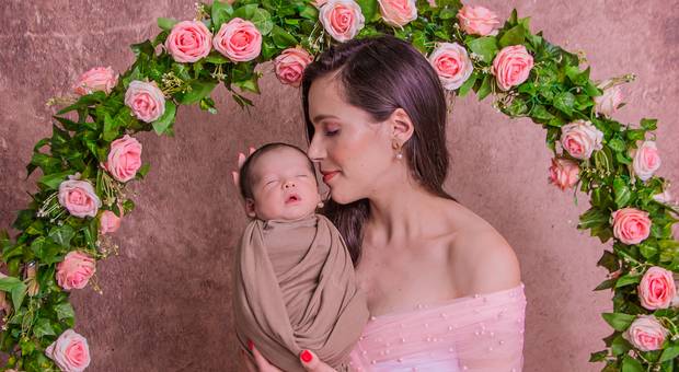 |NEWBORN - FAMÍLIA| de CENÁRIO FAMÍLIA - ARCO DE FLORES