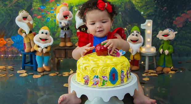 |SMASH THE CAKE E ANIVERSÁRIO| de BRANCA DE NEVE