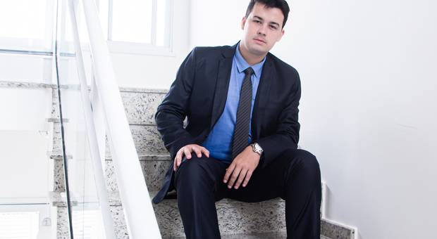 |PROFISSIONAL| de ENSAIO JUAN - ADVOGADO