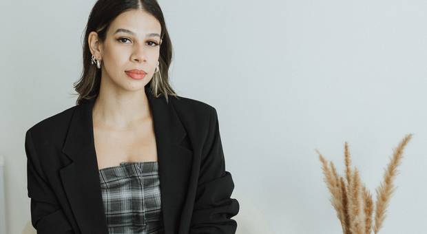 Marca pessoal de Débora - Advogada 