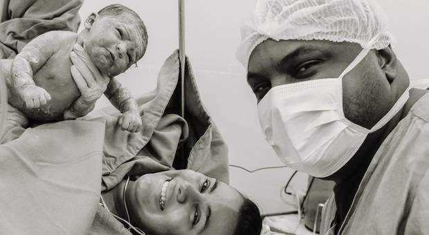 Parto de Maria Flora