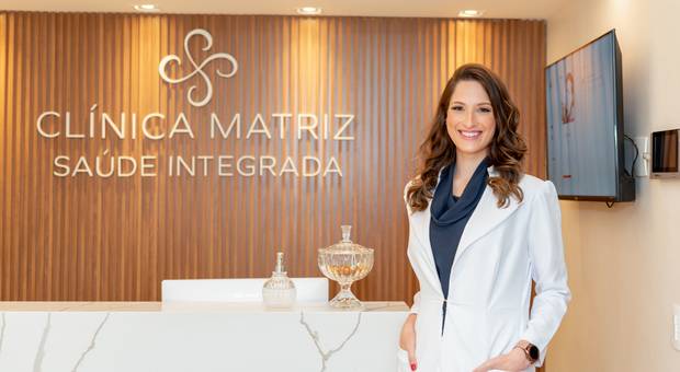 Ensaio corporativo de ENSAIO CORPORATIVO RAFAELLA (GINECOLOGISTA)