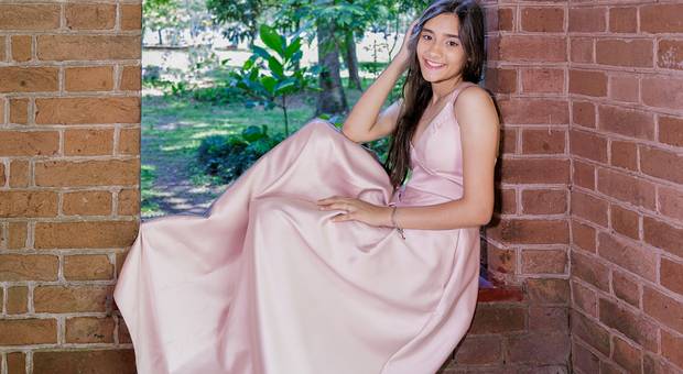 15 anos de Ensaio da linda Debutante Julia