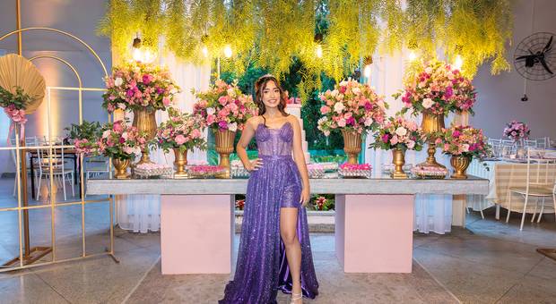 15 anos de Debutante Rebeka