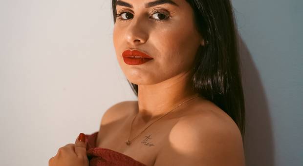 Ensaio Intimista de Romana Oliveira