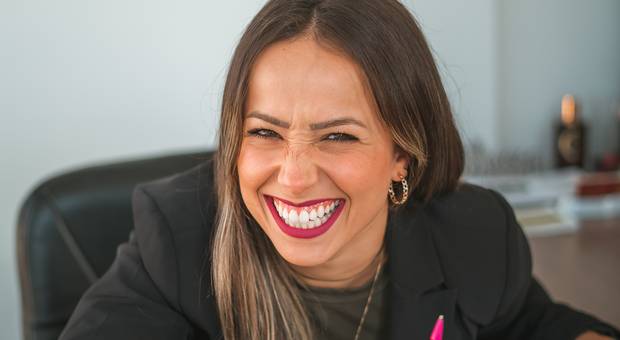 Ensaio Empresarial de Taiane Comissoli