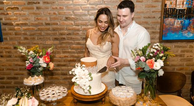 Civil / Noivado / Restaurante de Kezzia & Henrique - Casamento Intimista