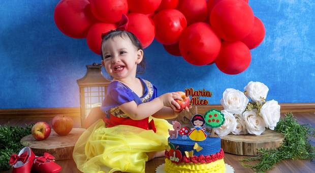 Smash the Cake de A branca de Neve da vez é a Maria Alice!