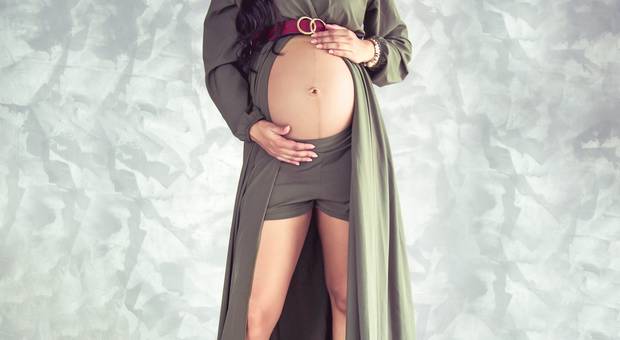 Figurinos Gestante de Vestido Verde musgo