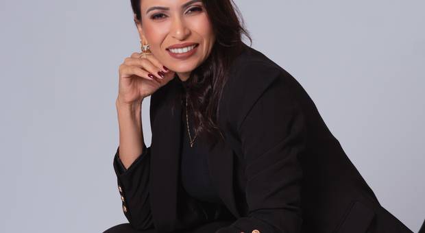 Corporativo de POSICIONAMENTO DE IMAGEM - LAURA