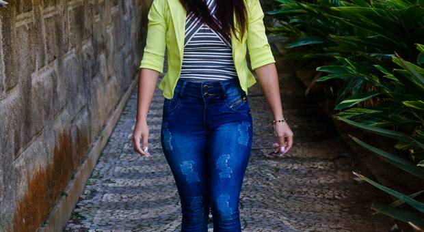 Ensaios  de Camila Freitas