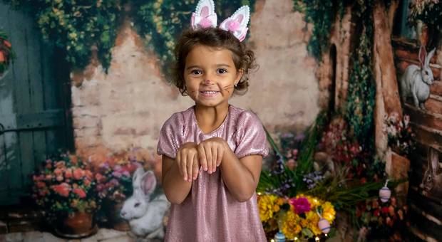 Temático de Páscoa da Estela e família