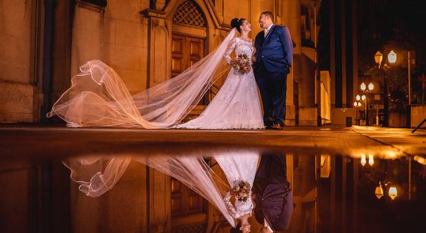 CASAMENTO de CASAMENTO NA CATEDRAL DIOCESANA DE SANTOS E FESTA NO CENTRO ESPANHOL