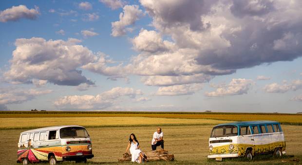 ENSAIO DE CASAL de ENSAIO DE CASAL EM HOLAMBRA-SP, CIDADE DAS FLORES