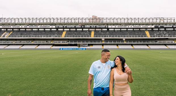 ENSAIO DE CASAL de ENSAIO DE CASAL NA VILA BELMIRO EM SANTOS-SP