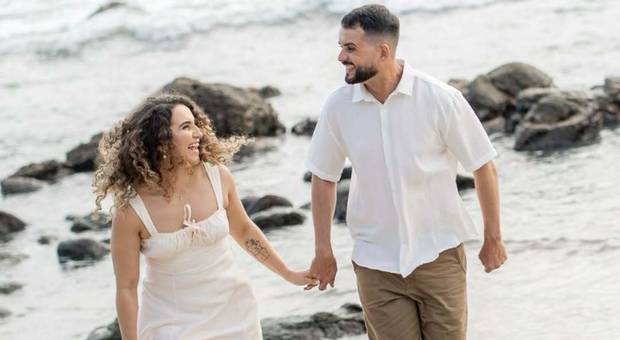 ENSAIO DE CASAL de ENSAIO DE CASAL NA PRAIA DE SÃO PEDRO - GUARUJÁ-SP