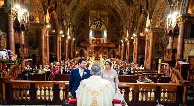 CASAMENTO de CASAMENTO NA IGREJA DO EMBARÉ EM SANTOS-SP