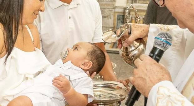 BATIZADO de BATIZADO NA PAROQUIA NOSSA SENHORA DO ROSÁRIO DE POMPÉIA