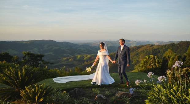 CASAMENTO de CASAMENTO EM CASA DI PIETRA - VILLA TOSCANA (SERRA NEGRA-SP)