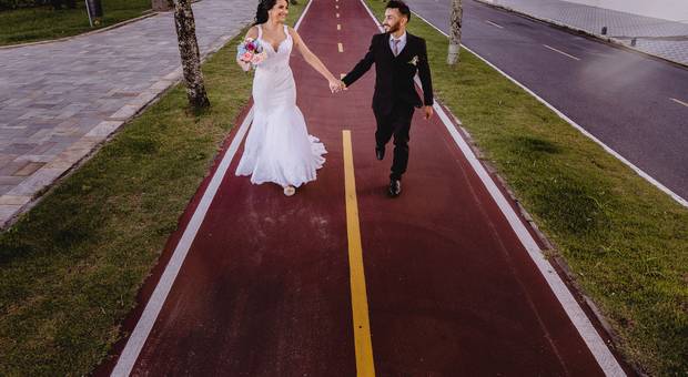 CASAMENTO de CASAMENTO DE DIA NA PRAIA GRANDE