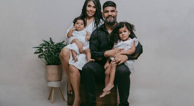 Famílias de Ensaio família Boas vindas à Helena