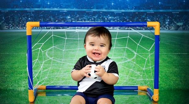 Acompanhamento de Bebês de Ensaio Acompanhamento - Tema Futebol