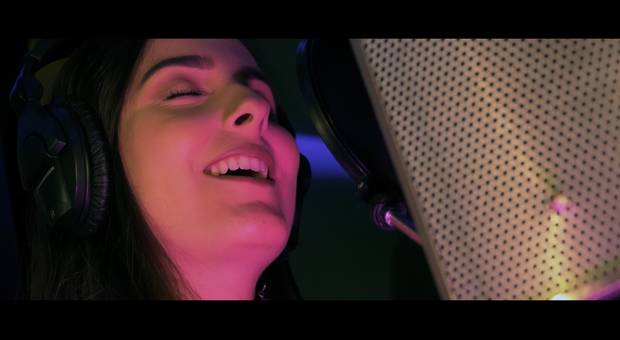 Videoclipe de Alessandra Moreno 