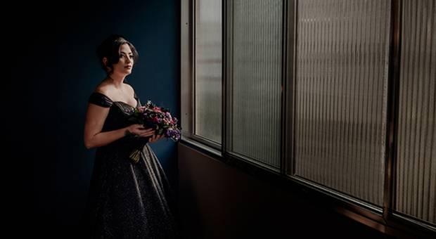 Premiadas de Instinto Criativo Awards - Retratos 2024 - A noiva de vestido Preto