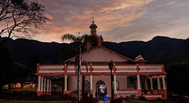 Histórias de Família de BATIZADO MURARI - NAMA KARAMA SAMSKARA