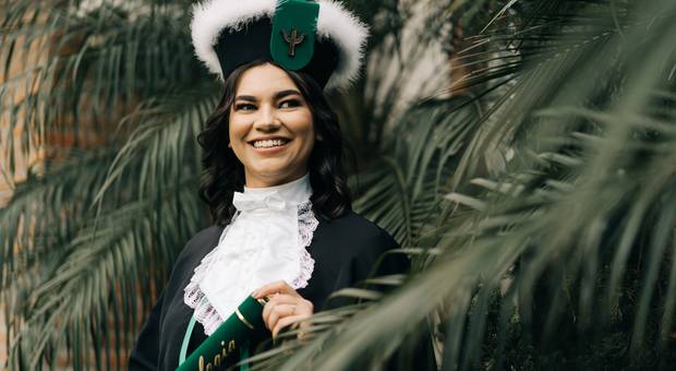 Ensaio de Mariana Gouvêa - Prova de toga