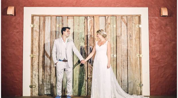 Casamentos | Ensaios de Viela da Praia | São Sebastião | Fotografia de Casamento -  Amanda e Rodrigo
