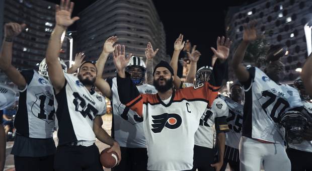 Videoclipe de Mano Brownie - Vida Gorda Pt.2