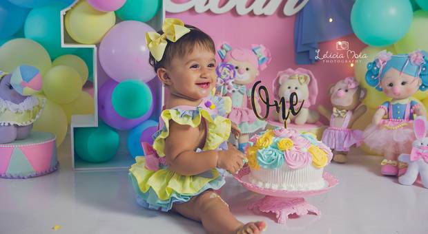 Acompanhamento de Smash the cake Eloah | 1 aninho