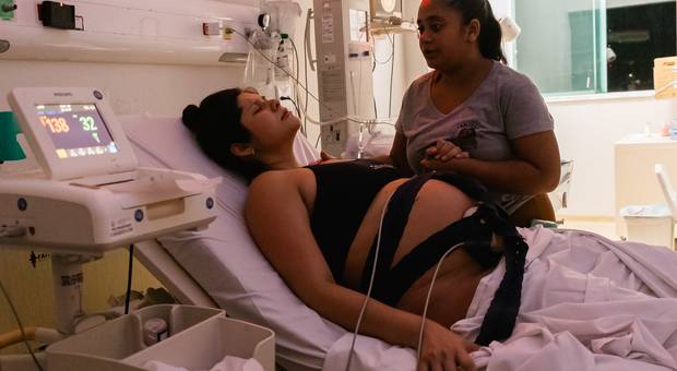 Parto documentais  de Parto Sabrina em Caraguatatuba - SP