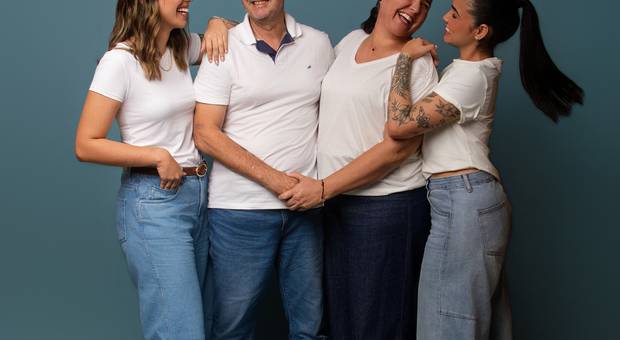 Ensaio de família  de Ensaio familia em Caraguatatuba-sp , Heloisa e familia
