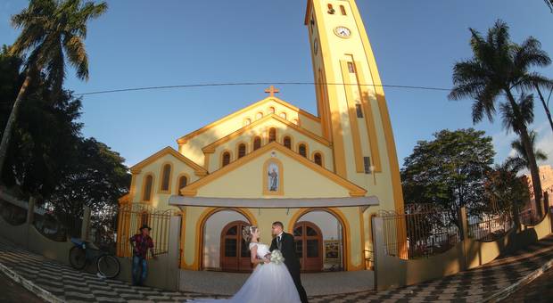 Casamento de 
    
        Carol e Danilo | Wedding | Buri Sp - Trabalhos - Lizandro Lima
    
