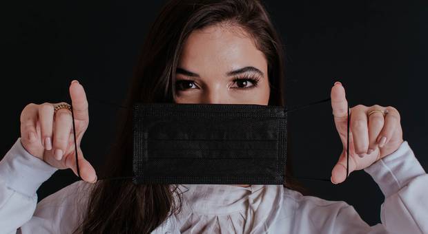 Marca pessoal de Laura - Dentista