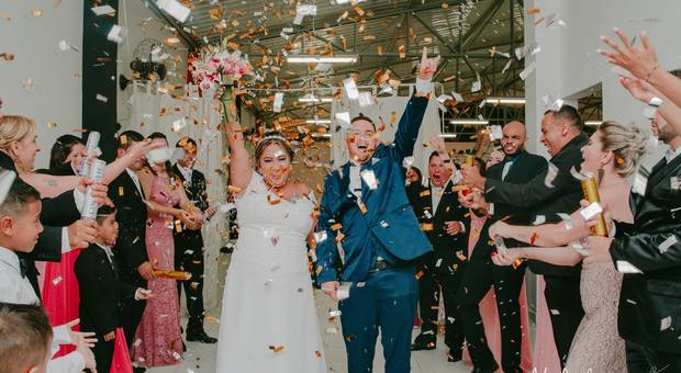 Casamentos de Sarah e Josué