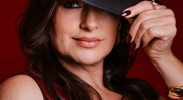 Estúdio de Ensaio Feminino para aniversário em Estúdio em João Monlevade - Vaninha