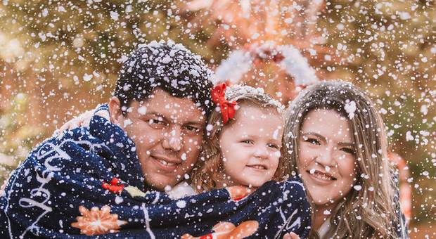 Estúdio de Ensaio de Natal em João Monlevade, Minas Gerais – Rafael, Laryssa e Lara