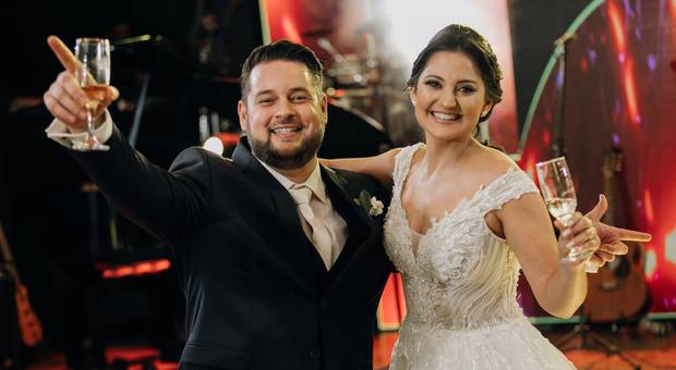 Casamentos de Guilherme Augusto Marcon Martins e Beatriz Braz Coelho