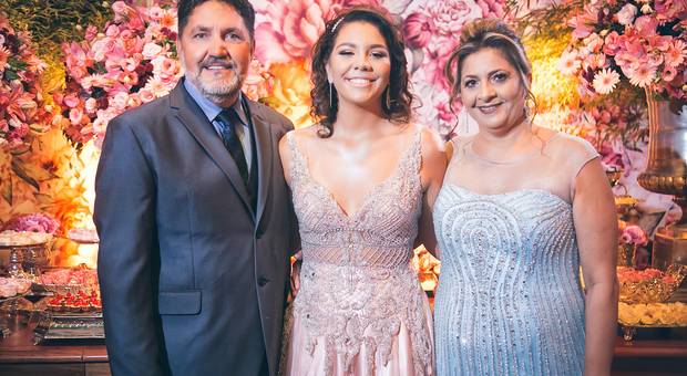 15 anos/Books de Beatriz Gaiari 