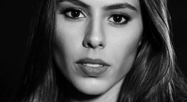 retrato de Joyce Mattes